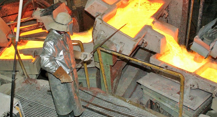 KGHM zarobił 4,8 mld zł. Ile wyniosą nagrody dla załogi?