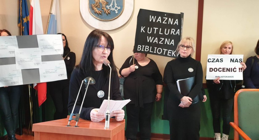 Protest bibliotekarzy. Wciąż nie ma porozumienia