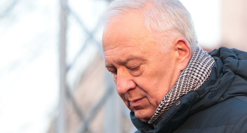 Poseł Koalicji Obywatelskiej namawia Tadeusza Krzakowskiego na senat