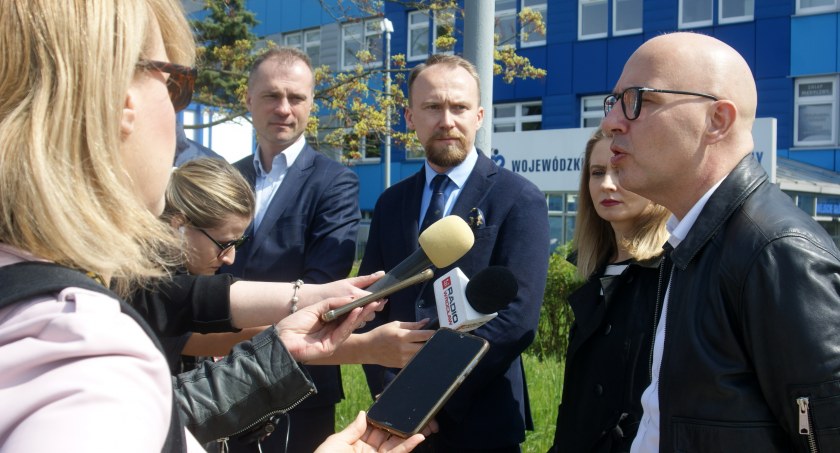 Poseł Kropiwnicki wzywa marszałka Dolnego Śląska do ratowania legnickiej urologii