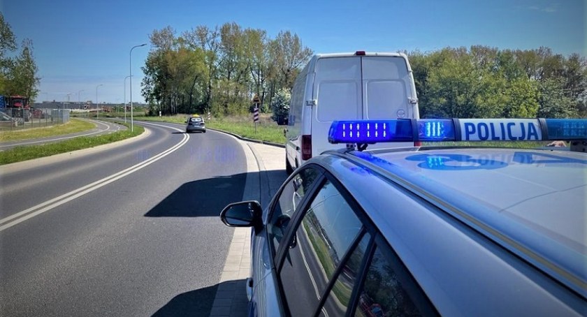 Pijany kierowca i poszukiwany pasażer zatrzymani