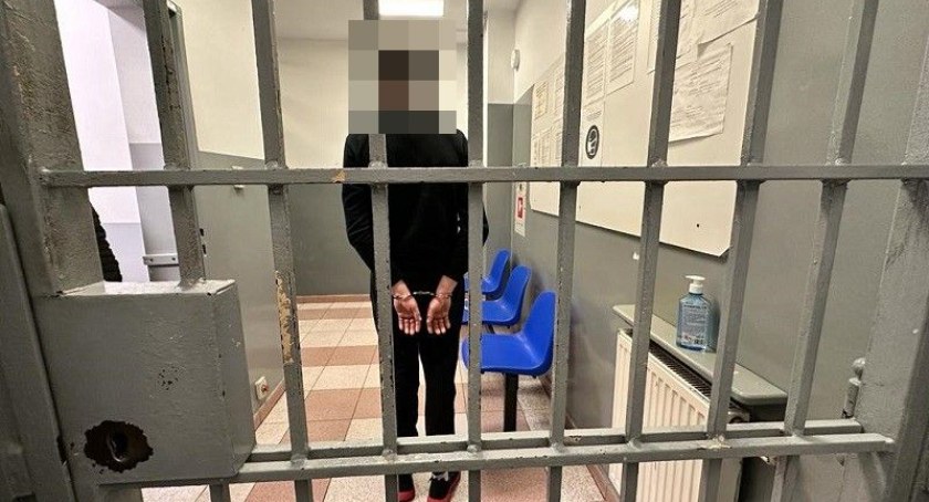 Kierował BMW mimo sądowego zakazu. Miał 2 promile