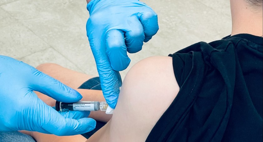 Ruszyły bezpłatne szczepienia przeciwko HPV - także w Legnicy