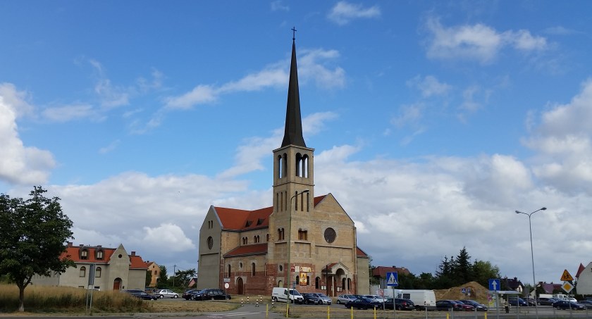 Na Piekarach powstanie parking dla praktykujących katolików