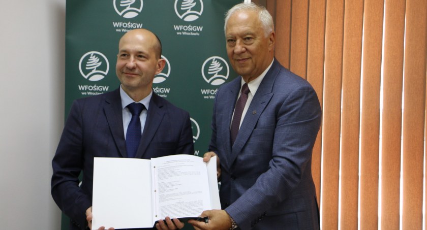 Będą dopłaty do wymiany pieca lub okien