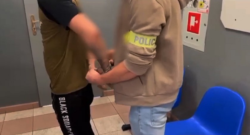 Seryjny włamywacz. Połasił się na spłuczkę