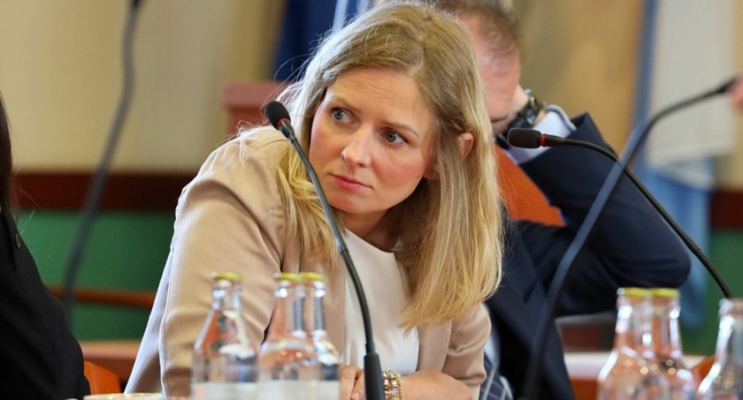 W Legnicy coś śmierdzi. Radna pyta, co