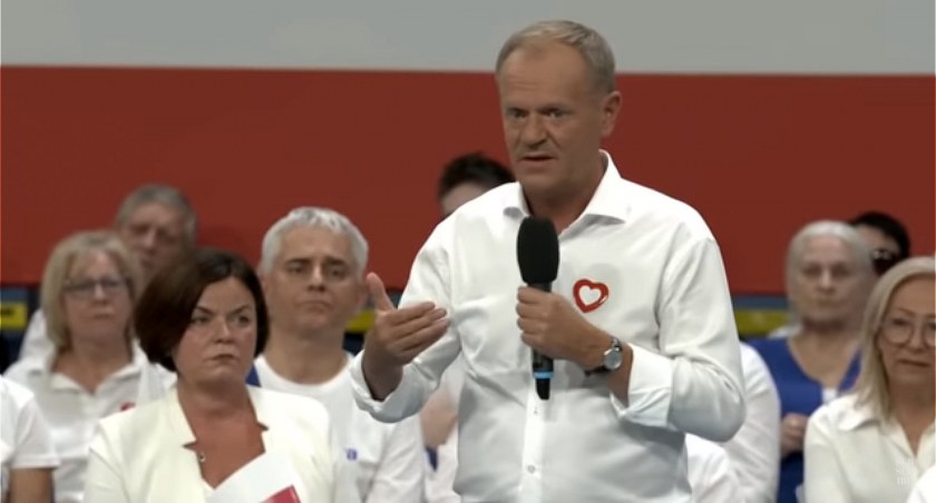 Bezpartyjni Samorządowcy pozwali Donalda Tuska do sądu w Legnicy