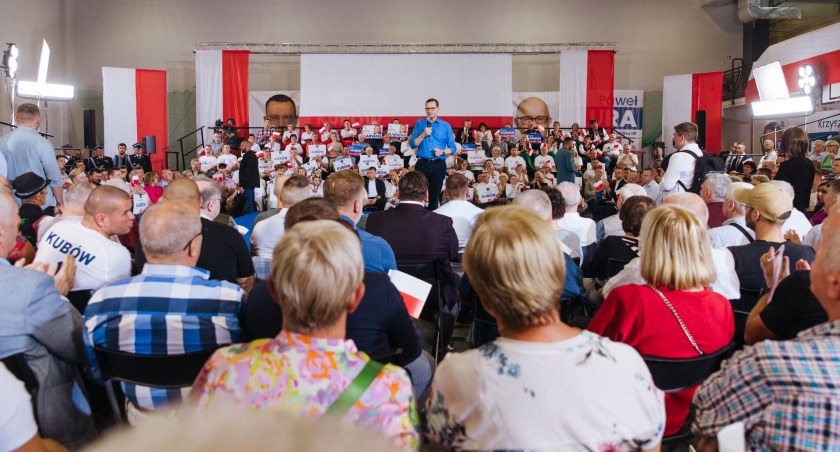 Morawiecki obiecał Lubinowi nowy szpital za miliard złotych