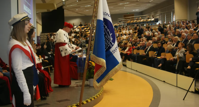 Aż 3 419 studentów zaczyna rok akademicki w Collegium Witelona 