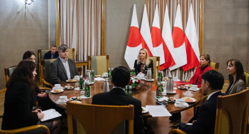 Fundacja chce adaptować koszarowce na bursę dla dzieci z Ukrainy