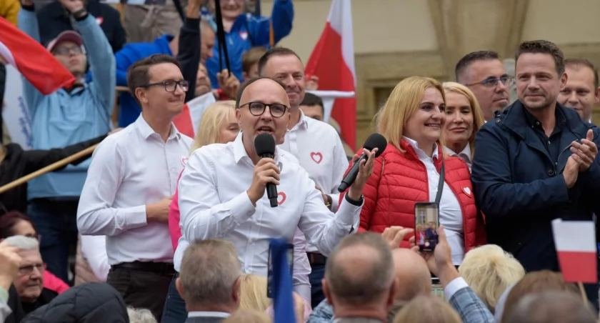 Robert Kropiwnicki – skuteczny poseł