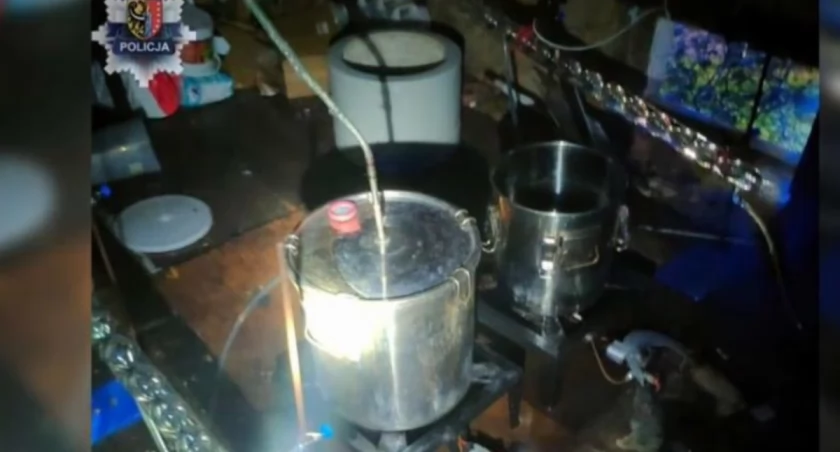 Breaking Bad po polsku. Legnicka prokuratura oskarża o produkcję metamfetaminy