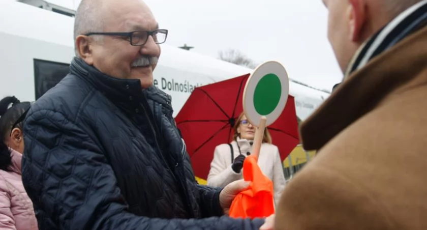 Linia Legnica-Chocianów. Czy było warto?