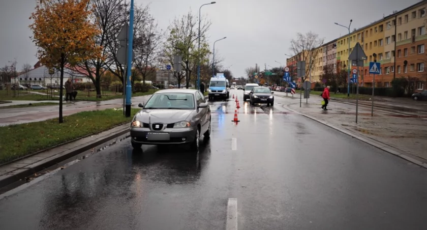 Samochód potrącił kobietę na ulicy Moniuszki 