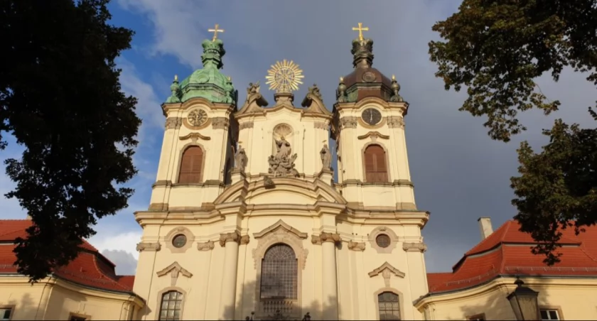 Czy gmina odzyskała pieniądze sprzeniewierzone przez proboszcza?