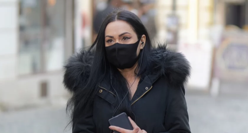 Smog w Legnicy. Dziś unikajcie 