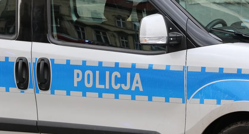 Legniczanka rzuciła się z nożem na matkę