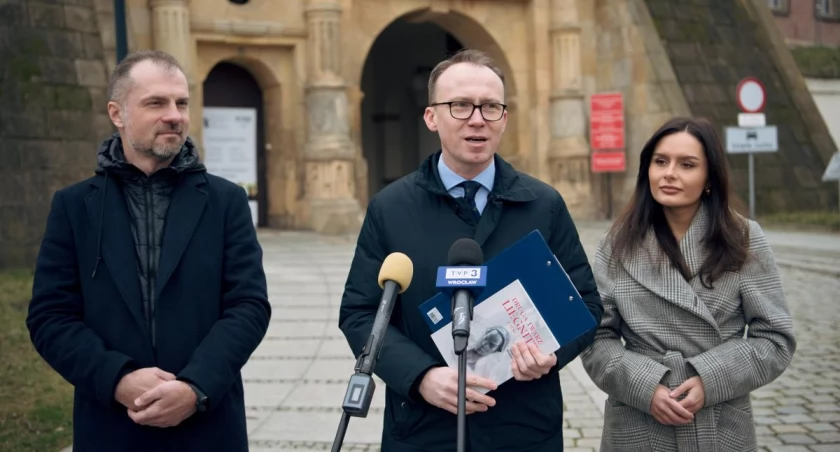 Jak Kupaj z Rabczenką chcą oddać ludziom Zamek Piastowski i Kaczawę