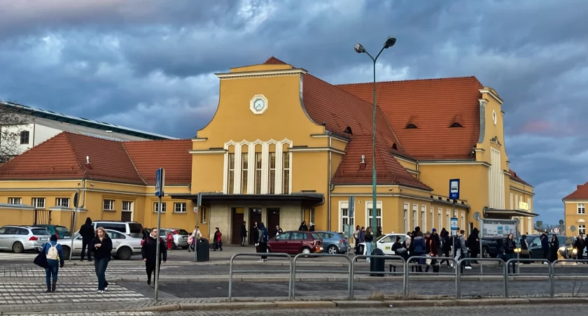 Koleje Dolnośląskie uruchamiają bezpośrednie połączenia do Zielonej Góry 