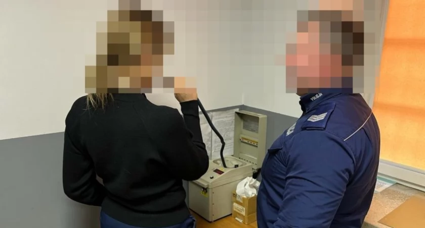 Pijana Niemka jechała z dzieckiem do Opola. Dotarła do Legnicy