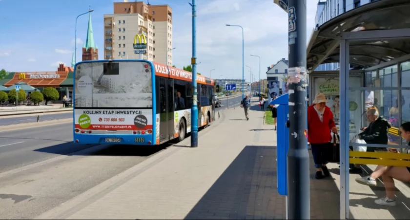Petycja w sprawie darmowej komunikacji dla młodzieży i seniorów