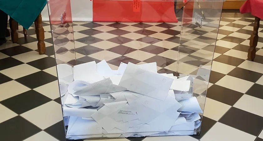 Wyborcza niedziela. W Legnicy niska frekwencja