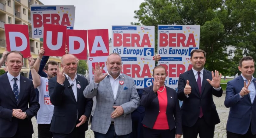 Kandydaci Koalicji Obywatelskiej do europarlamentu prosili w Legnicy o głosy 