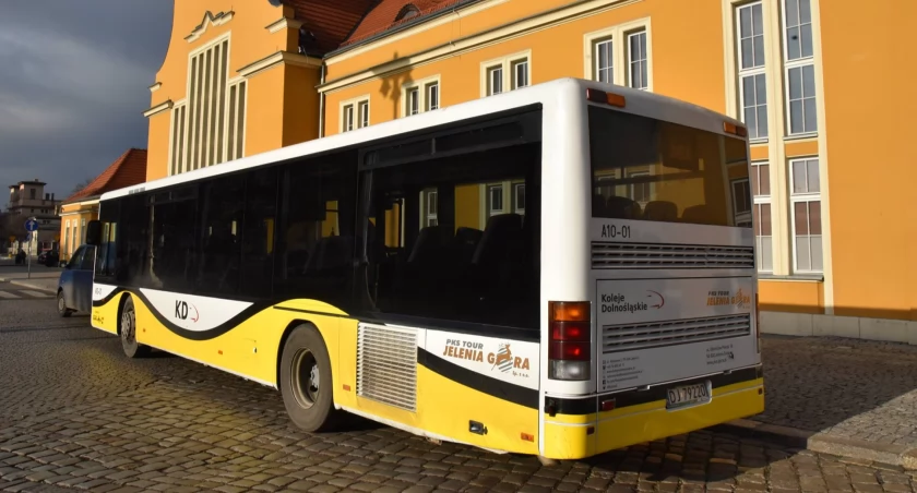 Koleje Dolnośląskie wyślą autobusy na trasę Legnica - Złotoryja?