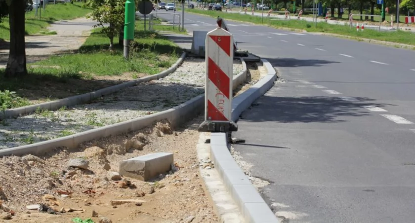 Opóźnienie na Al. Piłsudskiego. Będą kary dla wykonawcy