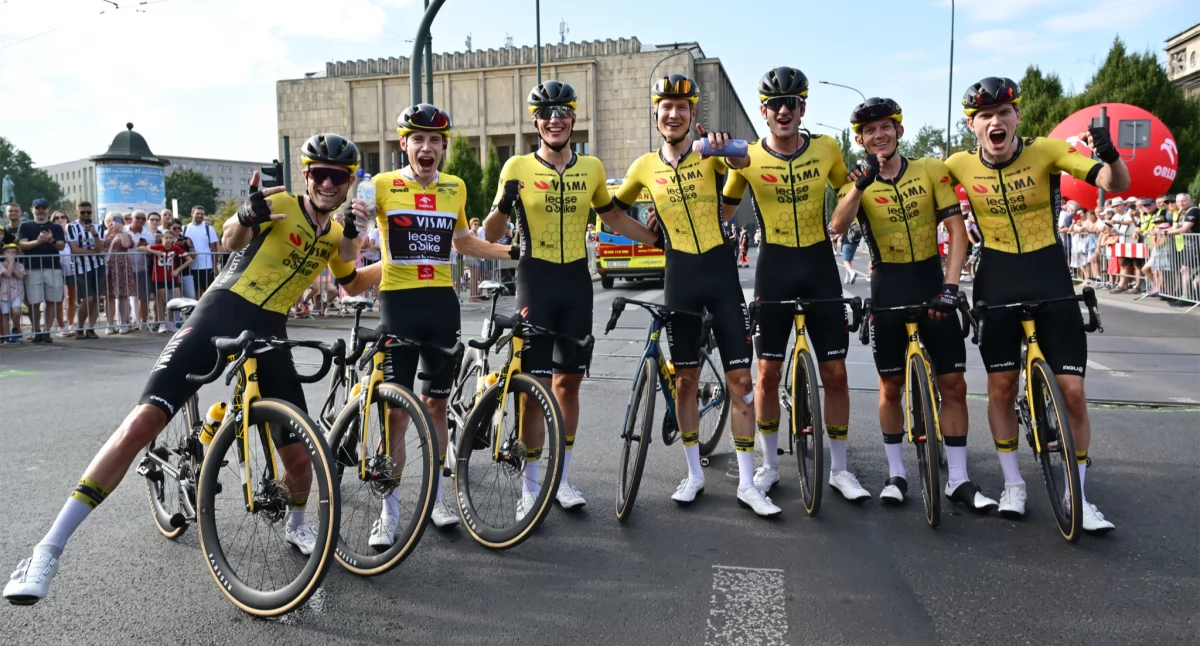 Team Visma | Lease a Bike bierze wszystko w Krakowie