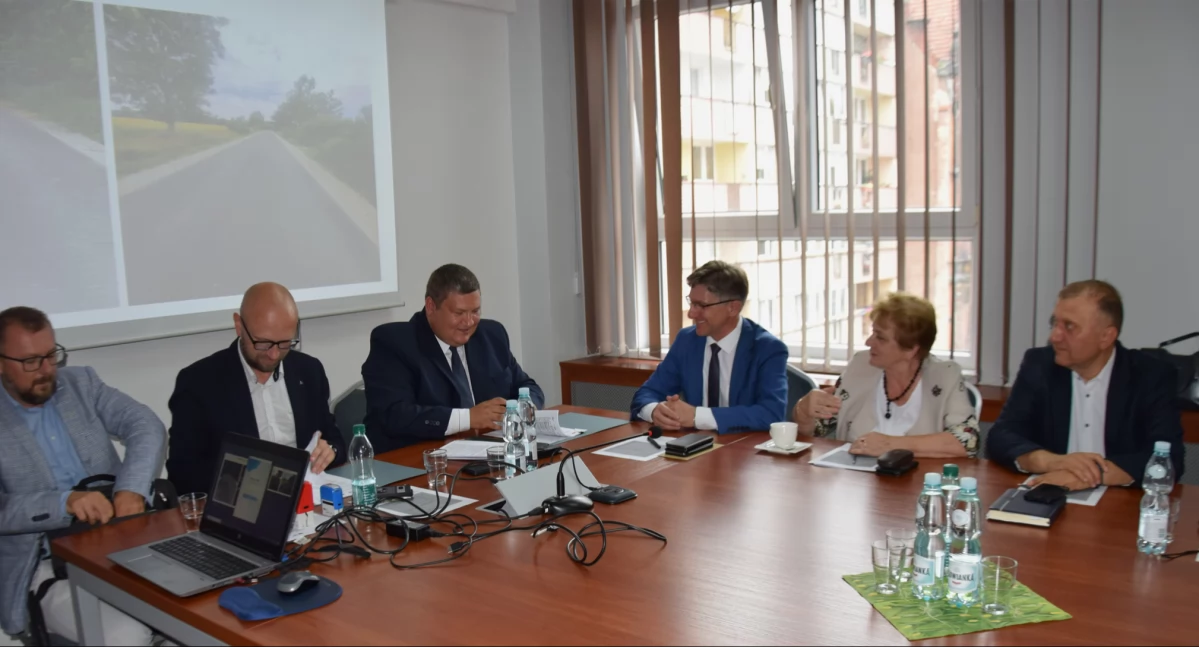 Ruszą kolejne inwestycje drogowe w powiecie legnickim w gminie Ruja