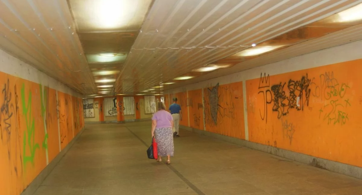 Zróbmy tu ładnie. Zrzutka na murale w przejściu podziemnym