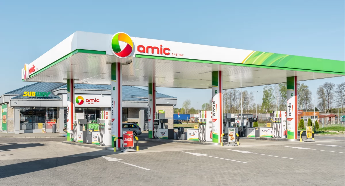Promocje i atrakcje z okazji uroczystego otwarcia stacji AMIC Energy w Legnicy
