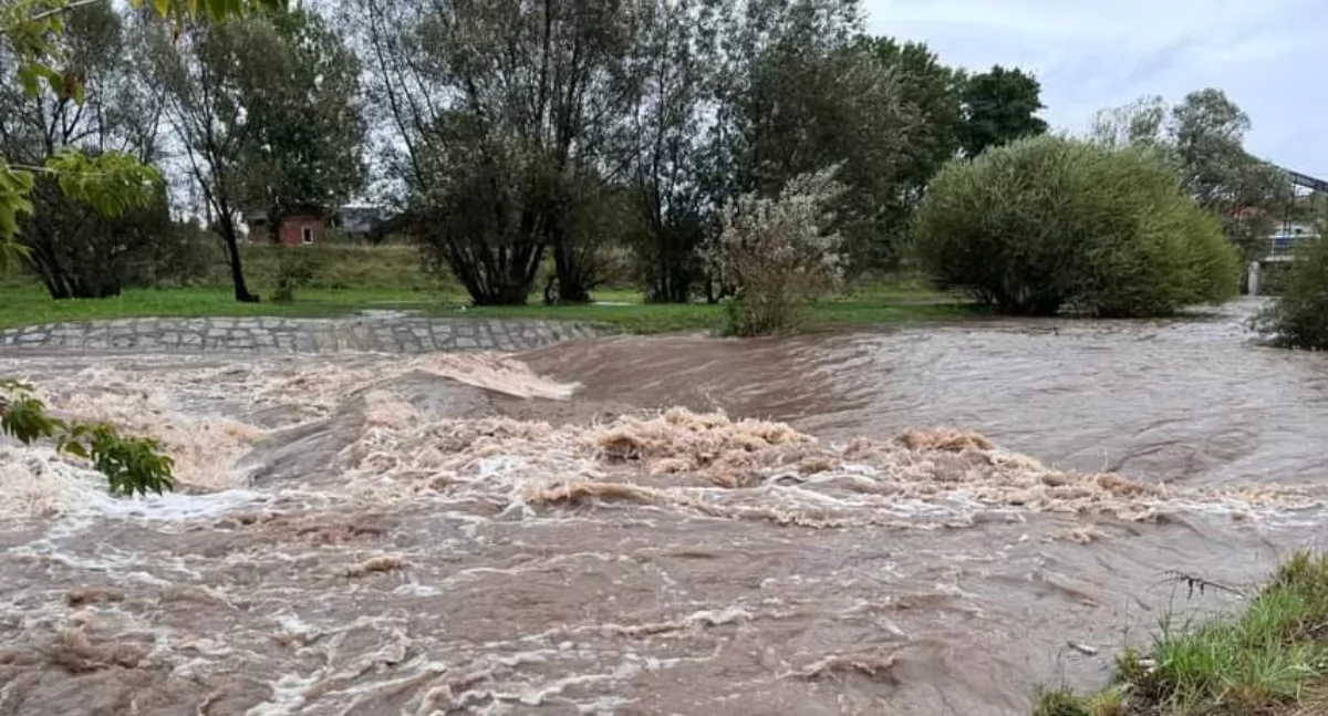 Alarm powodziowy dla miasta Legnica (FOTO)