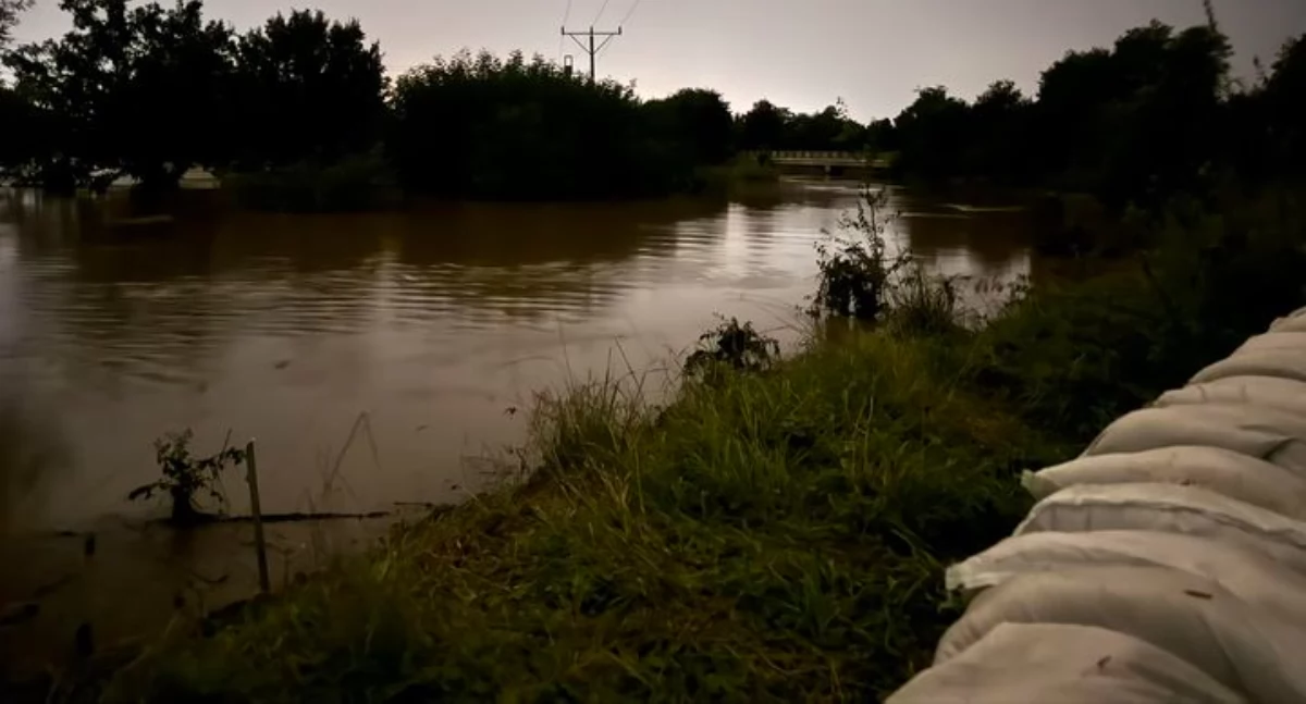 Wielka woda schodzi z Legnicy. Można odetchnąć?