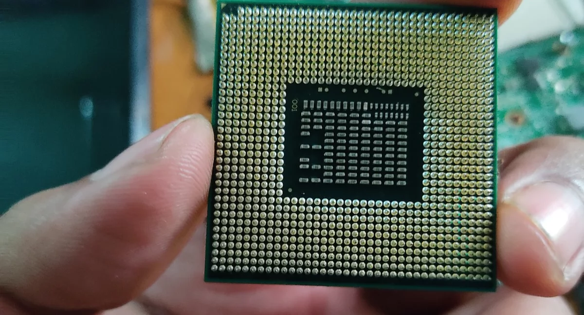 Intel ma kłopoty - wstrzymuje budowę fabryki w LSSE