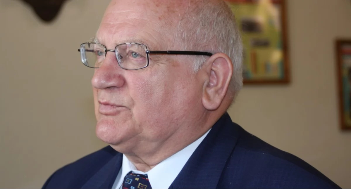 Samborski w jednej drużynie z Czarnkiem przeciw Tuskowi