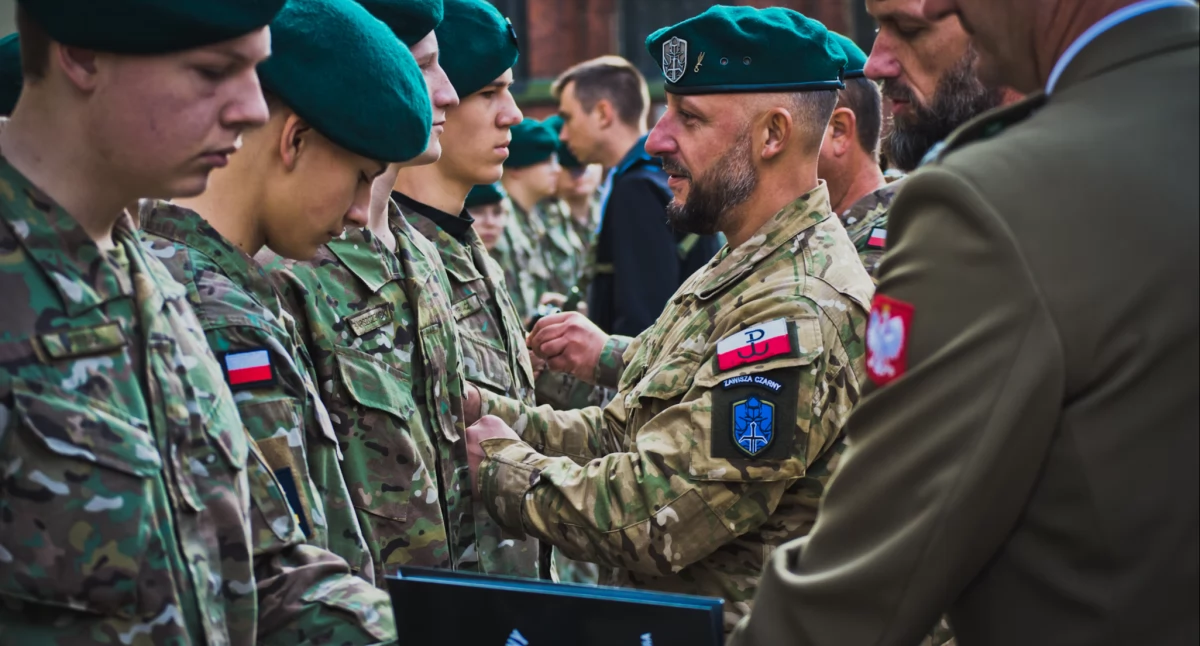 Uroczyste ślubowanie kadetów Wojskowej Szkoły Średniej im. Zawiszy Czarnego (FOTO)