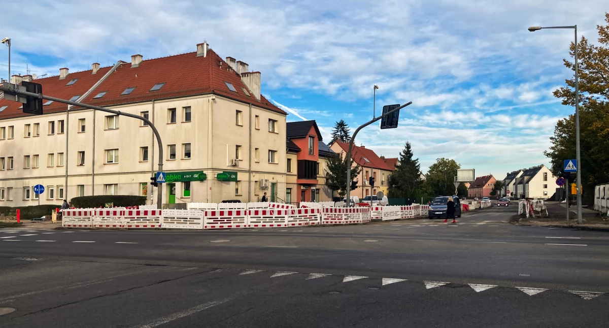 Uwaga, kierowcy! Zmiana organizacji ruchu w obrębie ul. Okrężnej i al. Rzeczypospolitej
