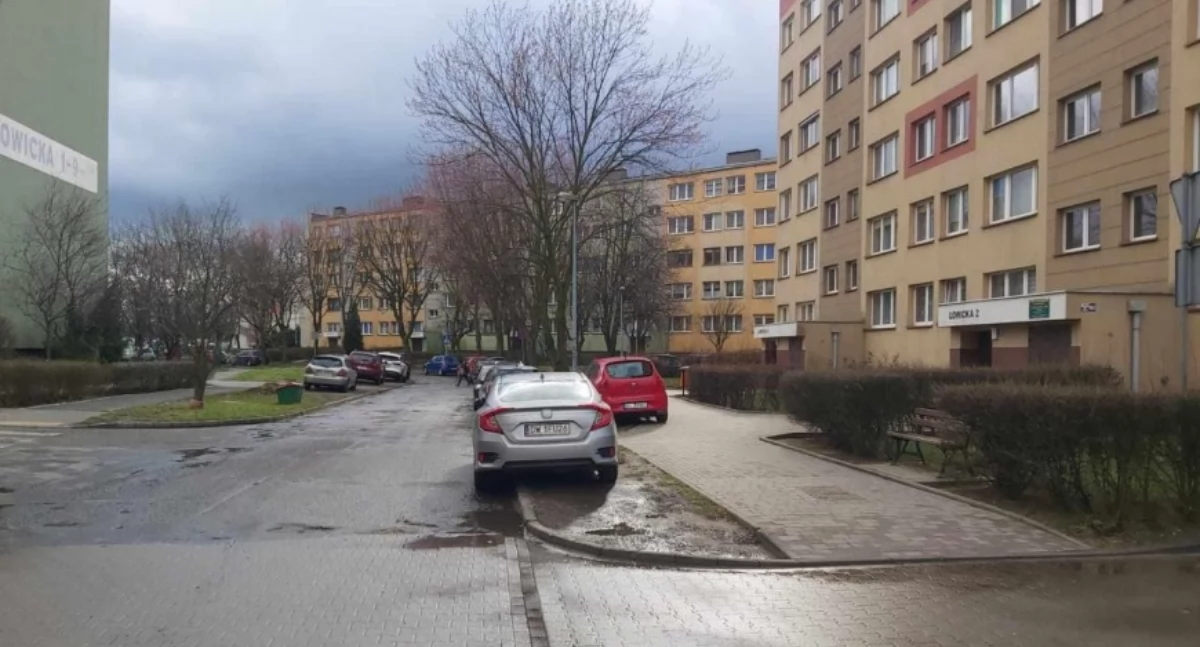 Firmy biją się o pieniądze na przebudowę ulicy Łowickiej w Legnicy