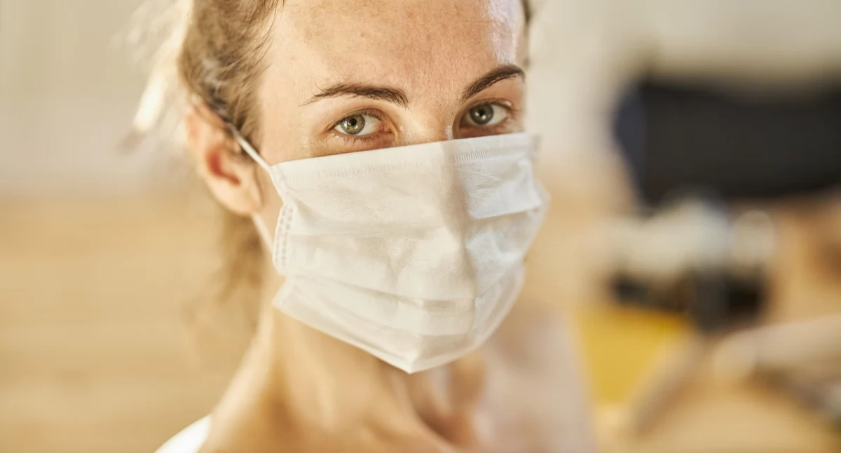 Grypa szaleje. Szpital w Legnicy wstrzymał odwiedziny na niektórych oddziałach.