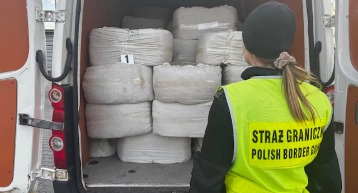 Polak i Ukrainiec wpadli z 3 tonami nielegalnego tytoniu