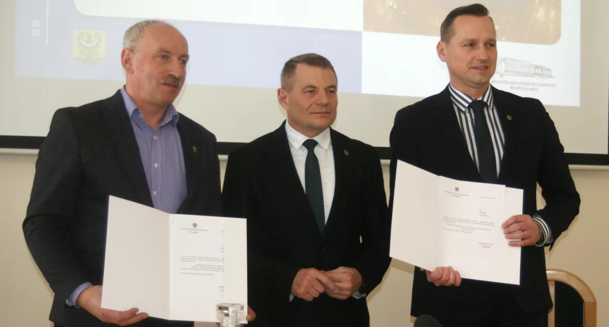Rząd sfinansuje gminom przebudowę dróg - w 100 procentach