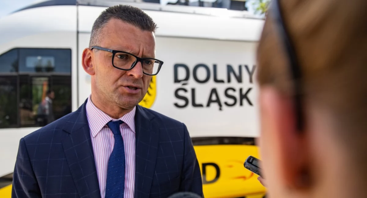 Koleje Dolnośląskie chcą wozić ludzi także autobusami 