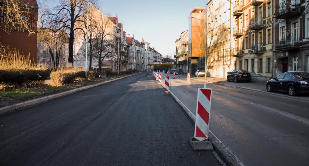 Postęp prac remontowych na ulicy Piastowskiej (FOTO)