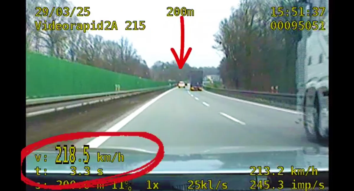 Pędził autostradą z prędkością 218 km/h (FILM)