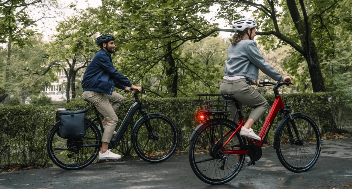 Bestsellery w sklepie PROROWERY LEGNICA: rowery elektryczne z dożywotnią gwarancją na ramę już od 5499 zł oraz rowery trekkingowe Gazela już od 1499 zł
