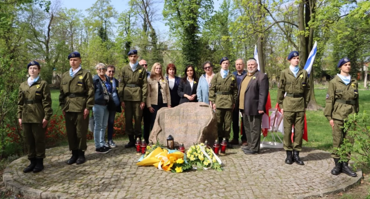 Uczczono pamięć powstania w getcie warszawskim