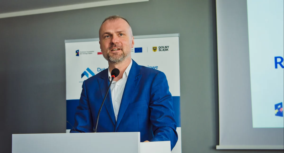Blisko stu przedsiębiorców wzięło udział w konferencji „Dolnośląskie dla rozwoju kompetencji” (FOTO)